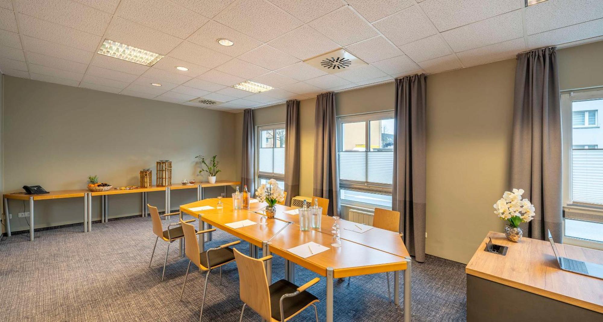 Sure By Western Hilden-düsseldorf 4* Hilden
